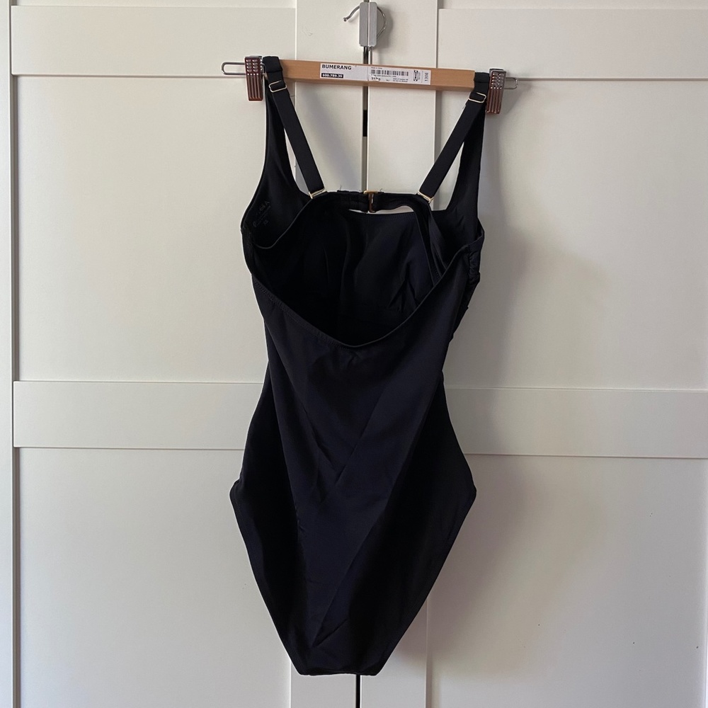 NWOT Athleta one piece swimsuit, Black size XS